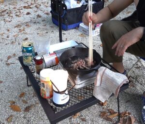 【初ソロキャン＋わん】カーサイドオーニングで独り晩ごはん編